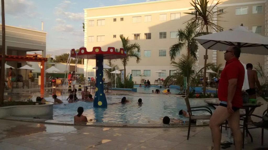 Apartamento Encontro das Águas Caldas Novas Exterior foto